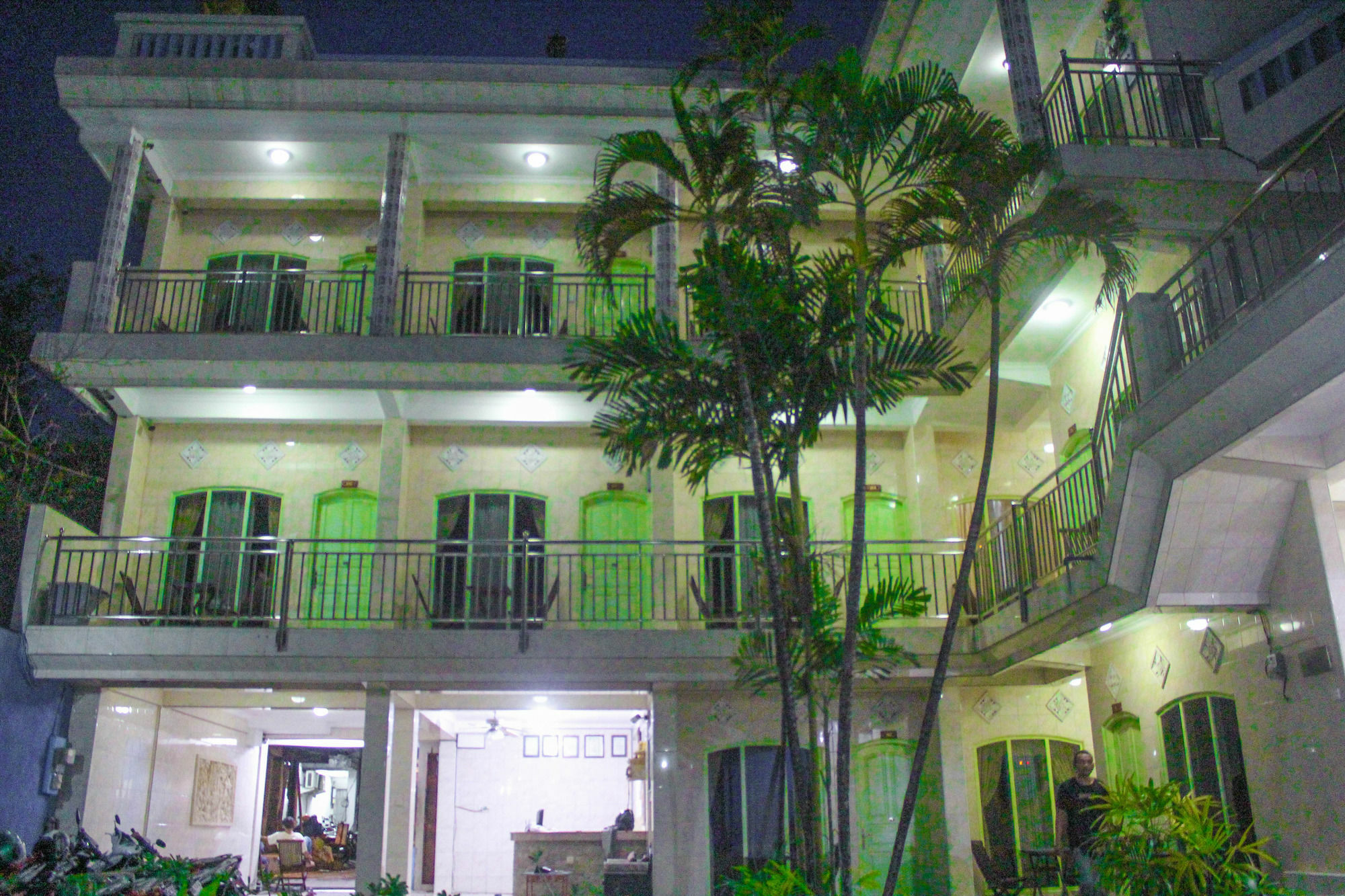 Balita Beach Inn Kuta Kuta Lombok Exterior foto